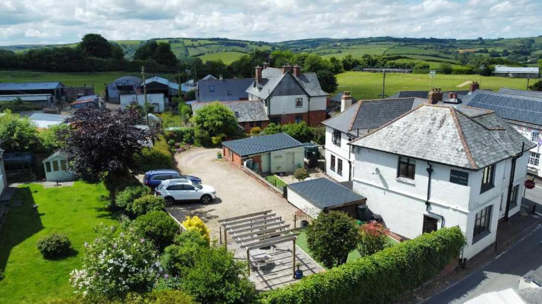 Bed and Breakfast Exmoor House à Wheddon Cross Extérieur photo